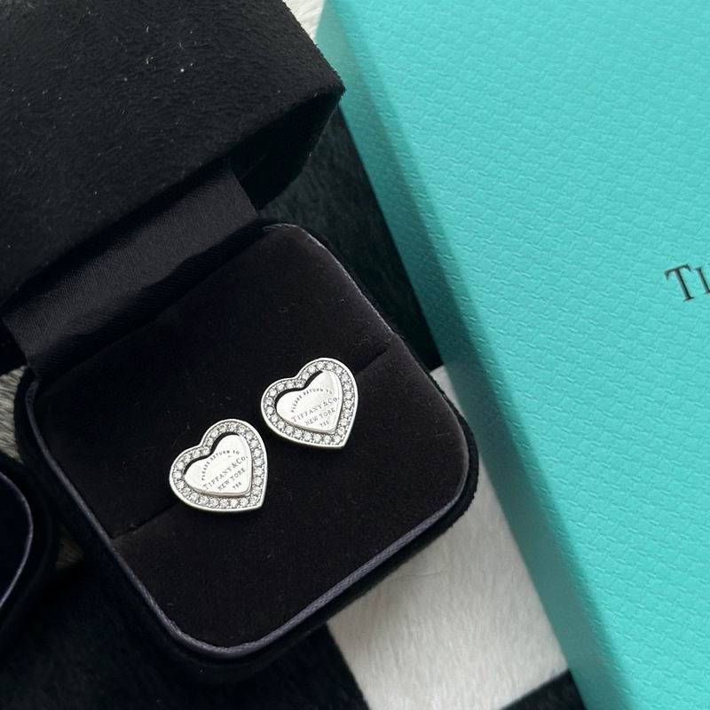 Tiffany earring 06lyx82